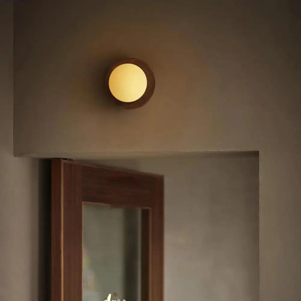 GlowSphere - Timeless Glow Luxury Wall Lamp