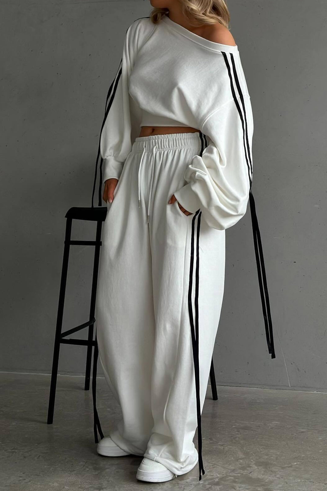 Contrast Tie-Up Wide Leg Trousers Dreamardi