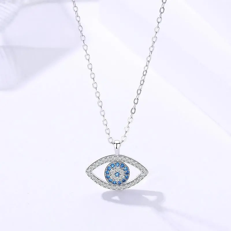 Guardian Eye Necklace Dreamardi