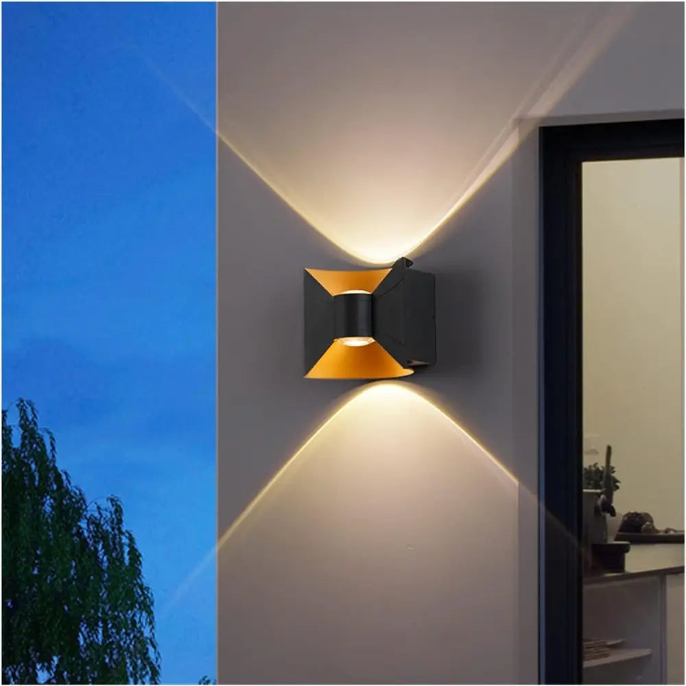 GeoGlow - Elegant Minimalist Wall Lamp