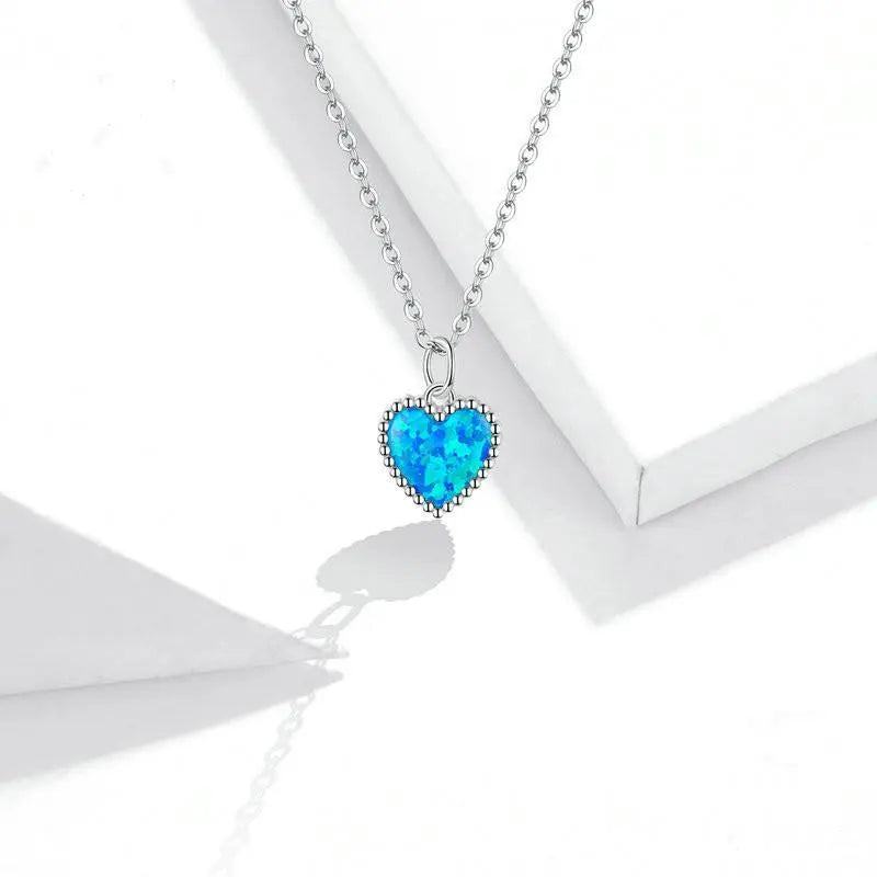 Midnight Blue Heart Necklace Dreamardi