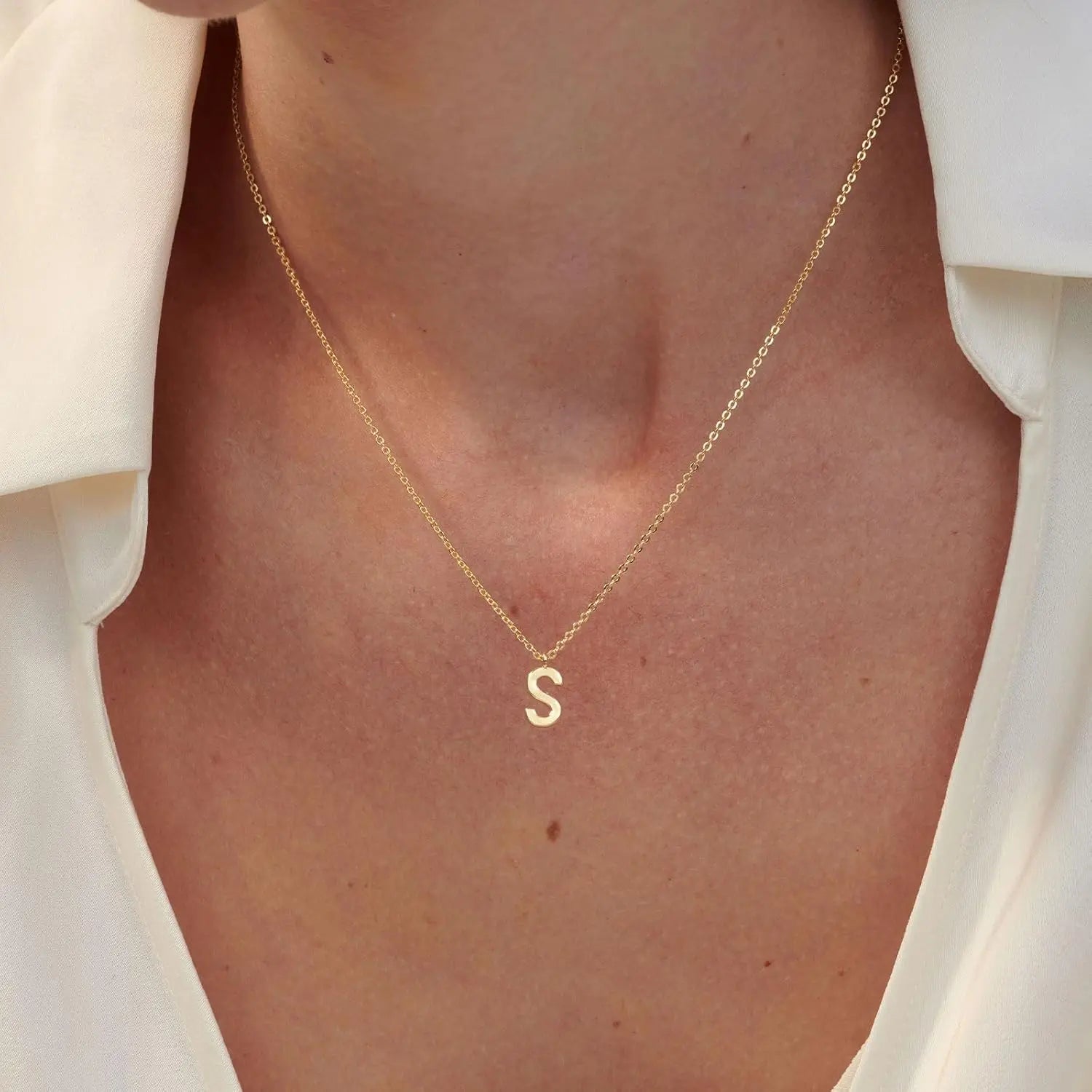 Dakota - Dainty Monogram Letter Necklace Woman's Jewelry Dreamardi