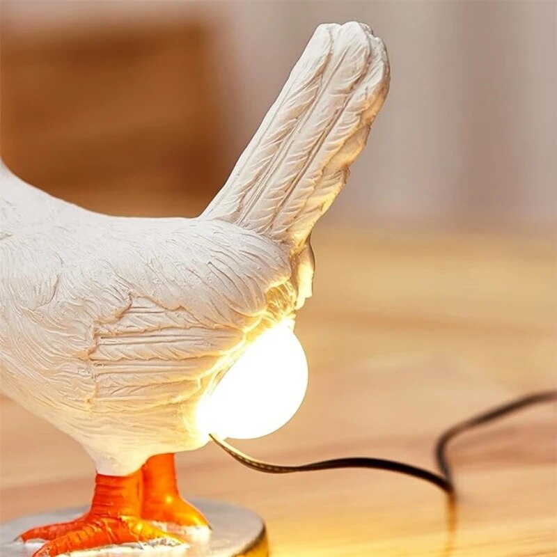 HenGlow - Whimsical Rooster-Inspired Table Lamp