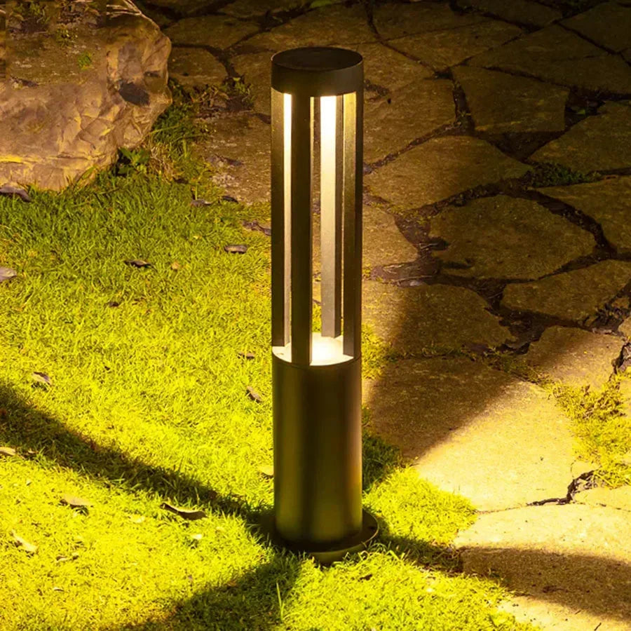 SlimGlow - Elegant Warm Ambience LED Tuinlamp