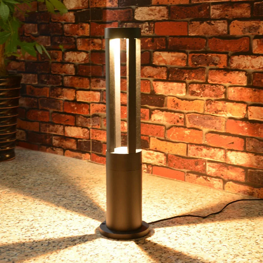 SlimGlow - Elegant Warm Ambience LED Tuinlamp