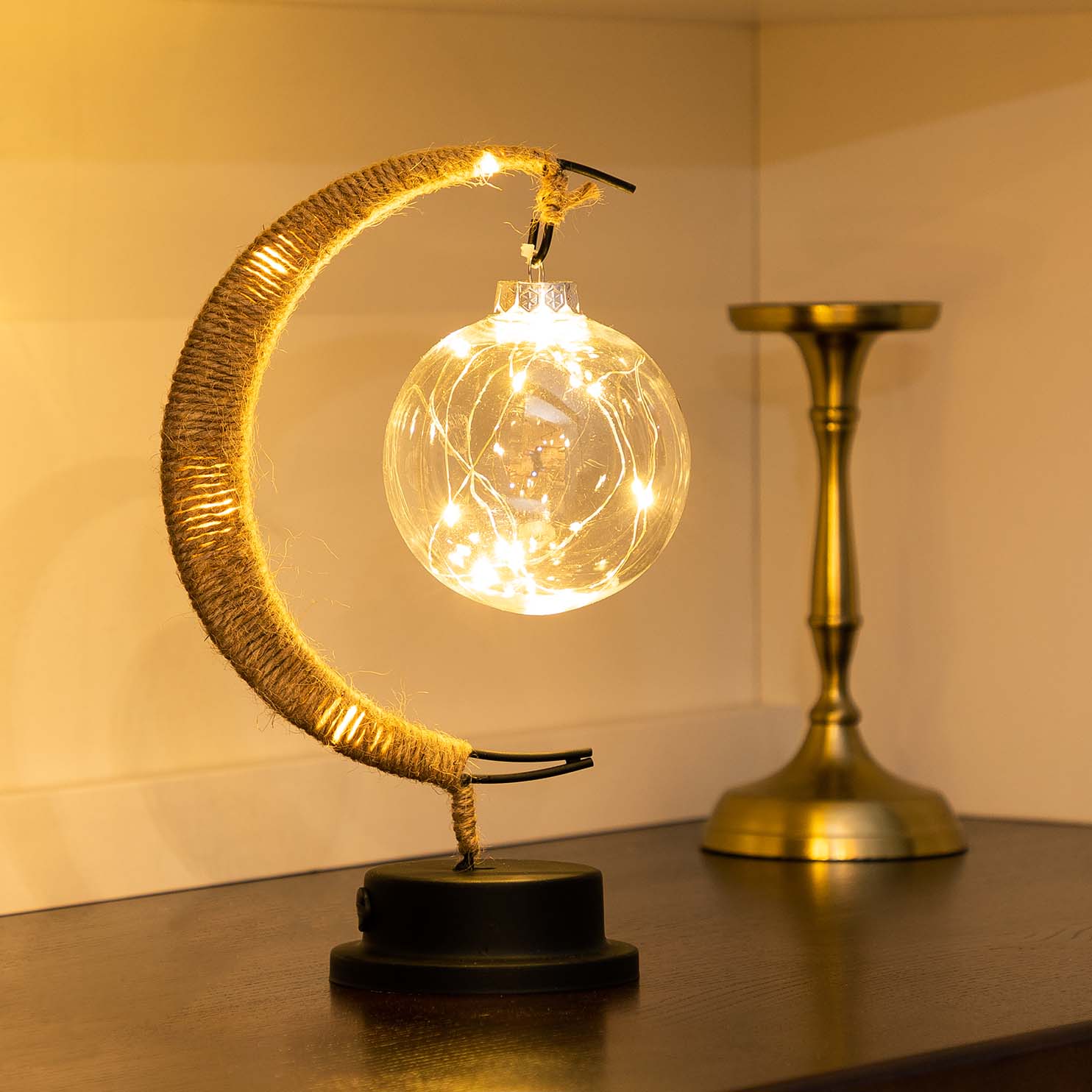 StarLux - Dreamy Lunar Glow Moon Lamp