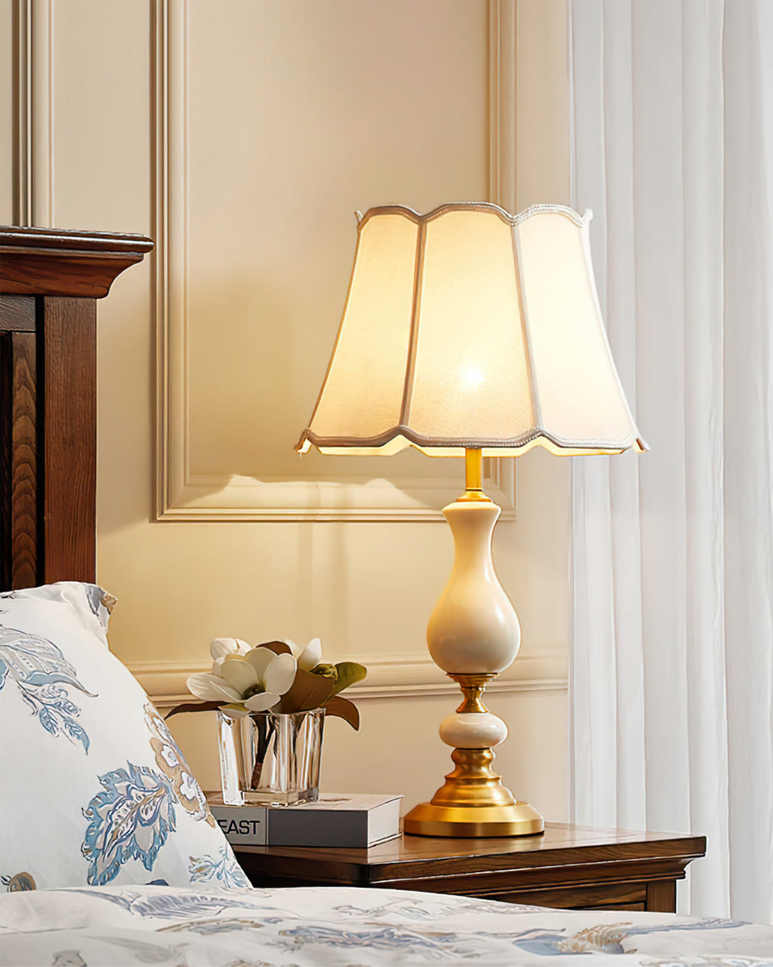 ChicShade - Elegant Brass & Ceramic Table Lamp