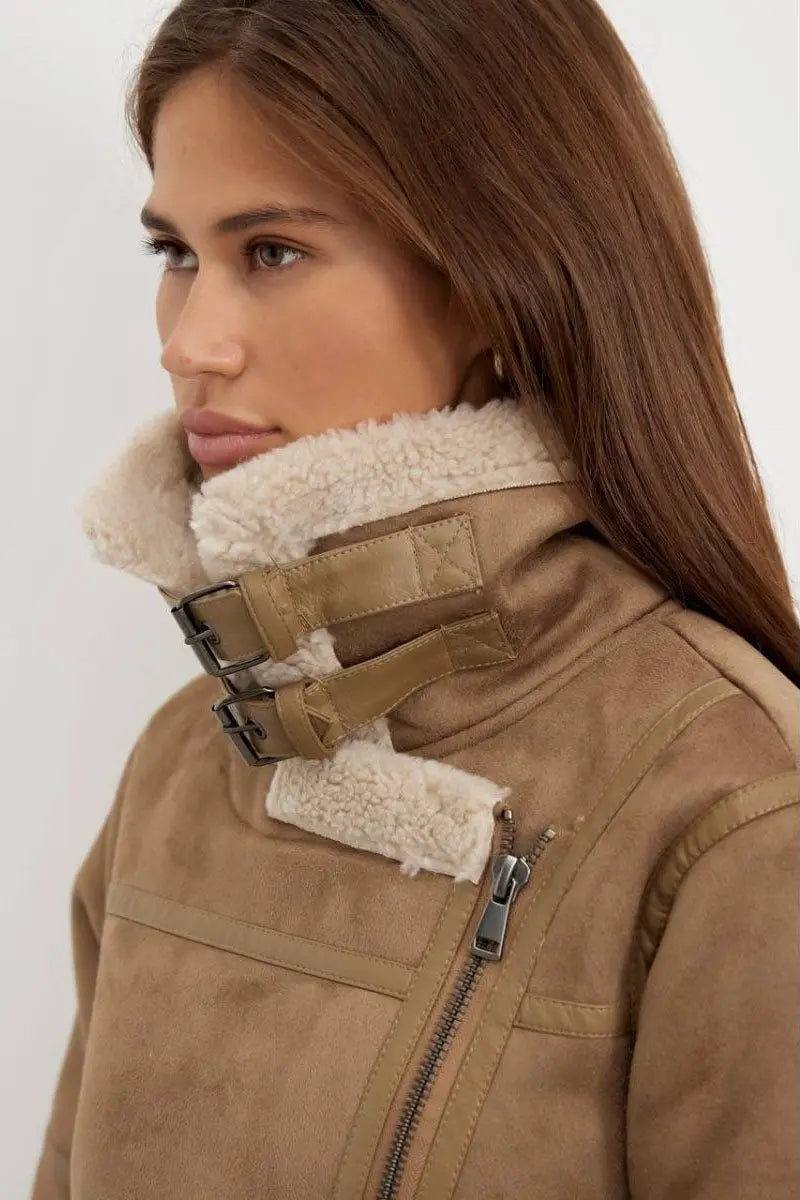 Arabella - Practical Zip Pockets and Fitted Belt Woman's Winter Jacket Dreamardi