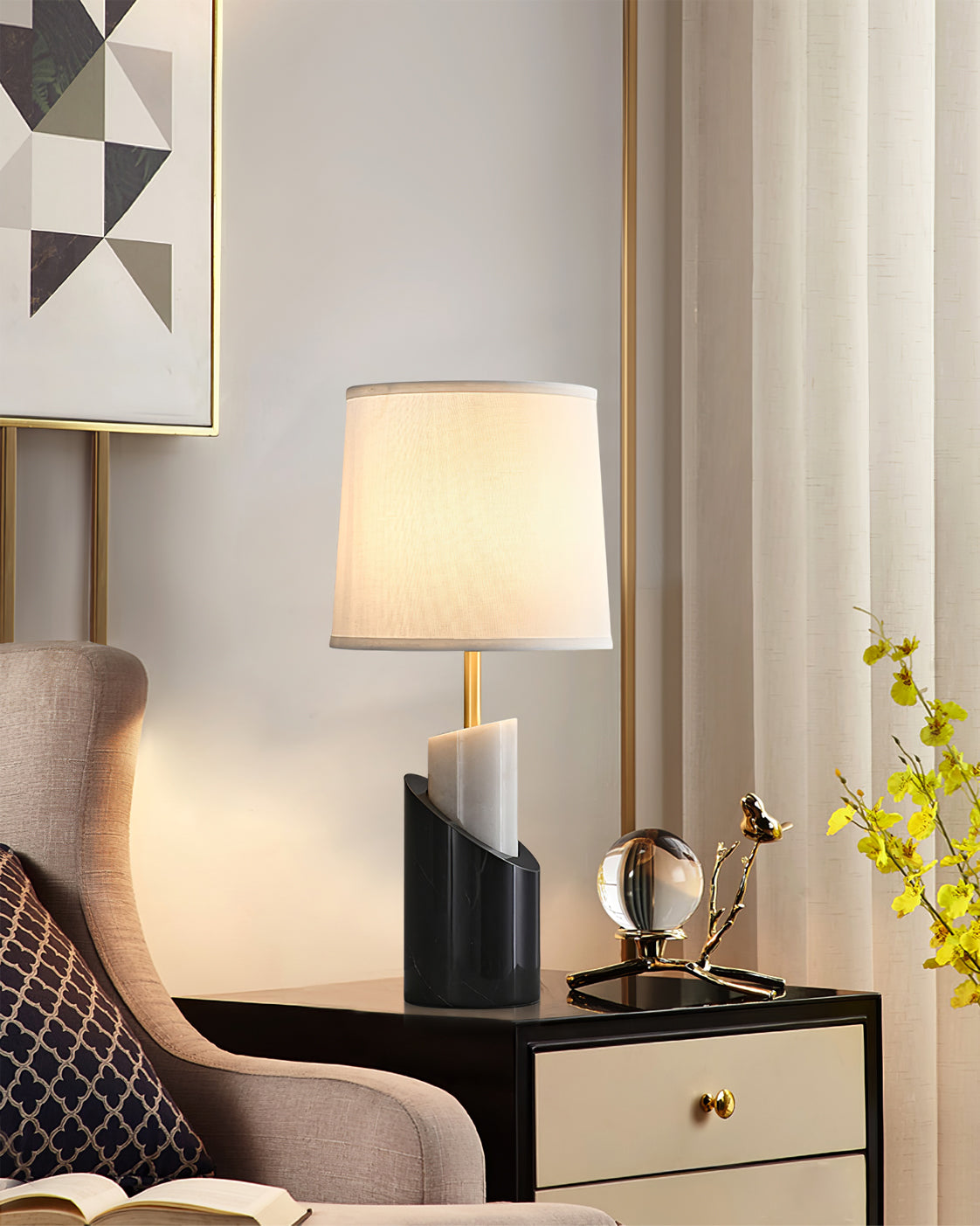 WallGlow - Stylish Brass Design Table Lamp