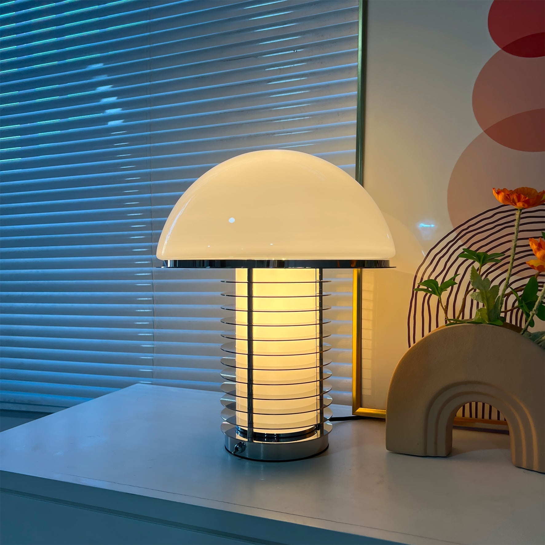 AuraDome - Gentle Radiance Minimalist Table Lamp