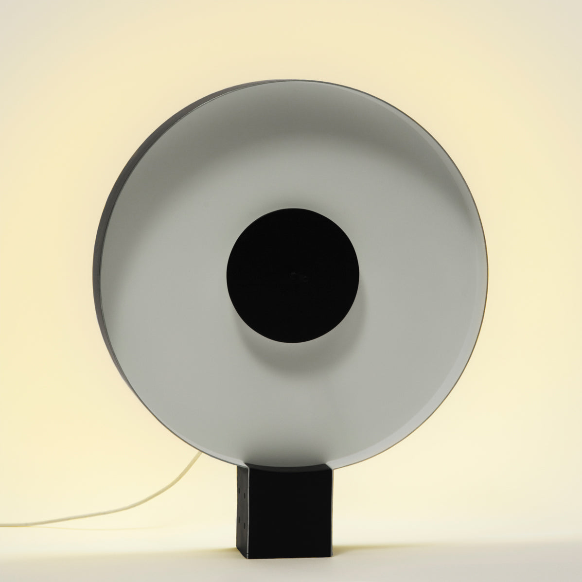 HaloGlow - Modern Aesthetic Table Lamp