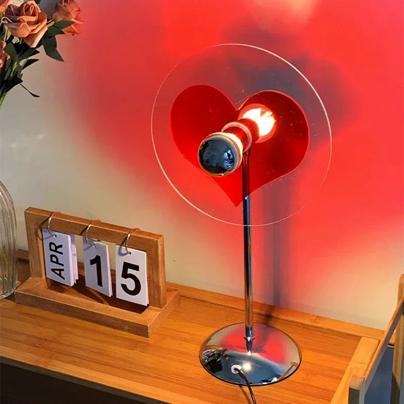 Heartly - Modern Heart LED Design Lamp