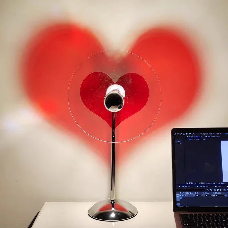 Heartly - Modern Heart LED Design Lamp