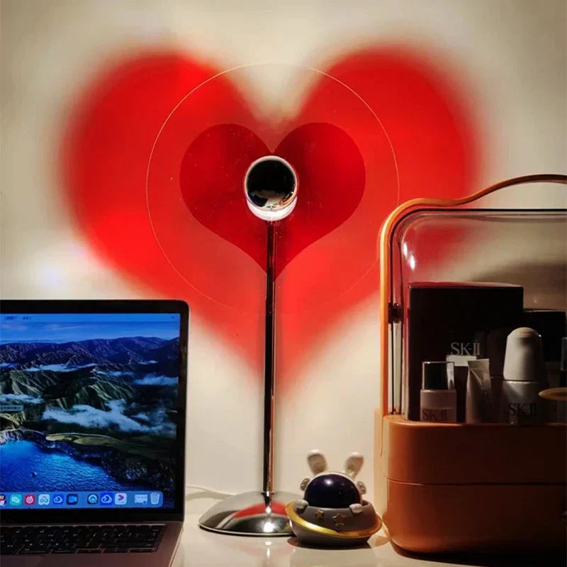 Heartly - Modern Heart LED Design Lamp