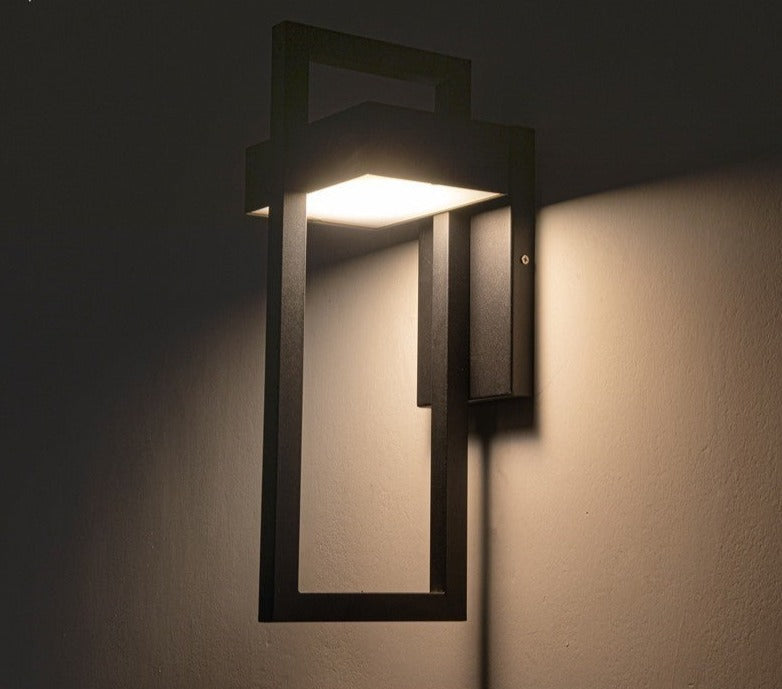 LumeGrid - Modern Angular Design Outdoor Lamp