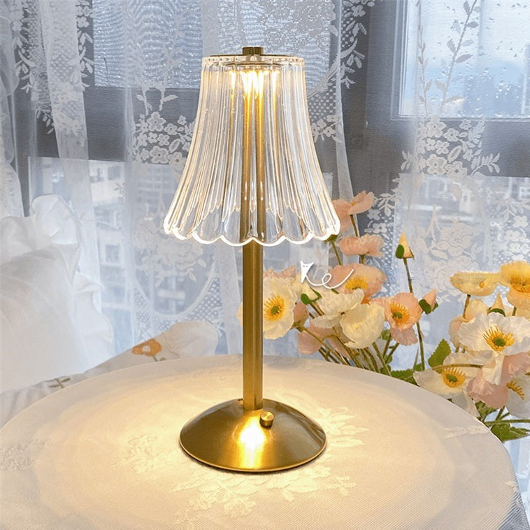 LuxeLyte - Timeless Golden Table Lamp