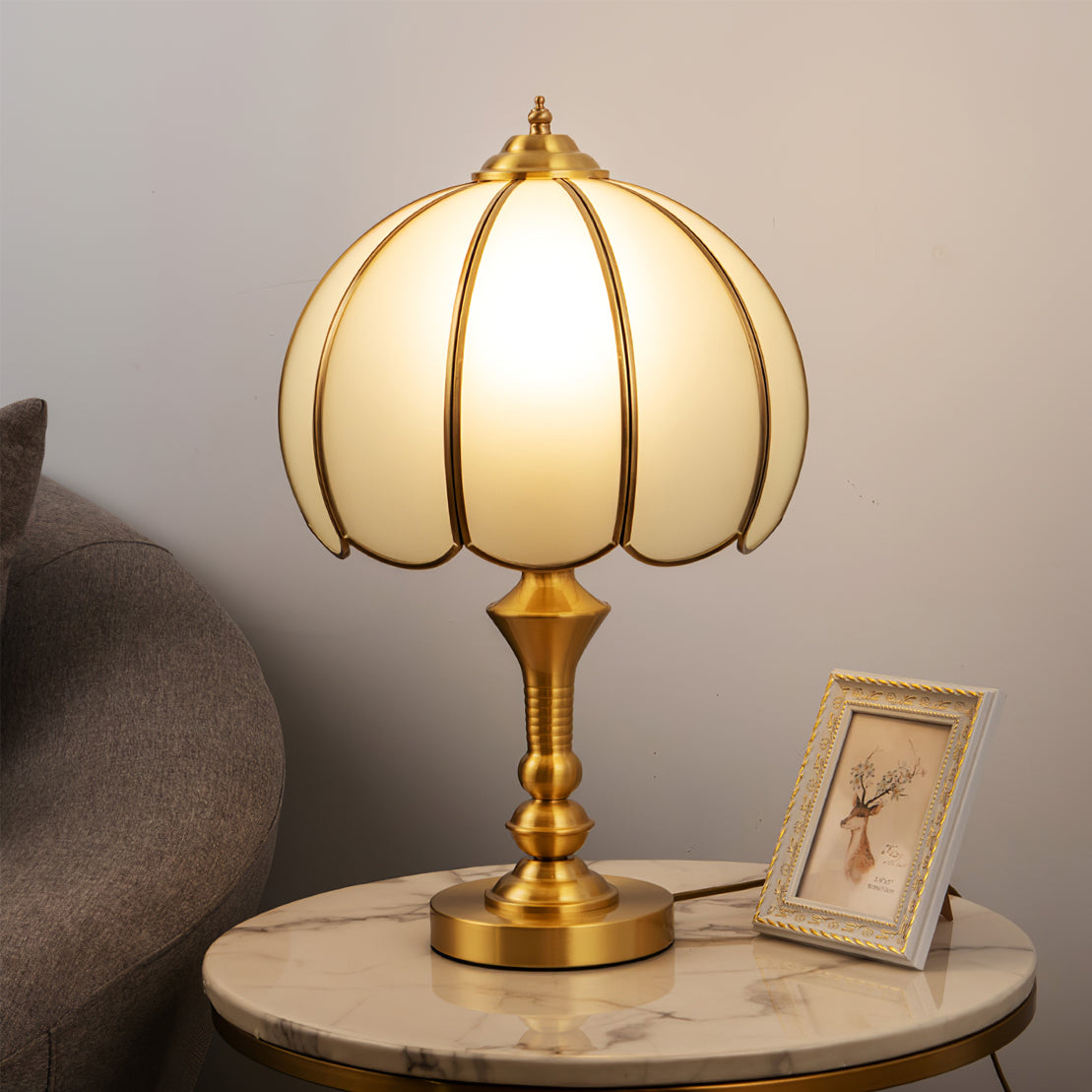 ChicGlow - Vintage Inspired Table Lamp