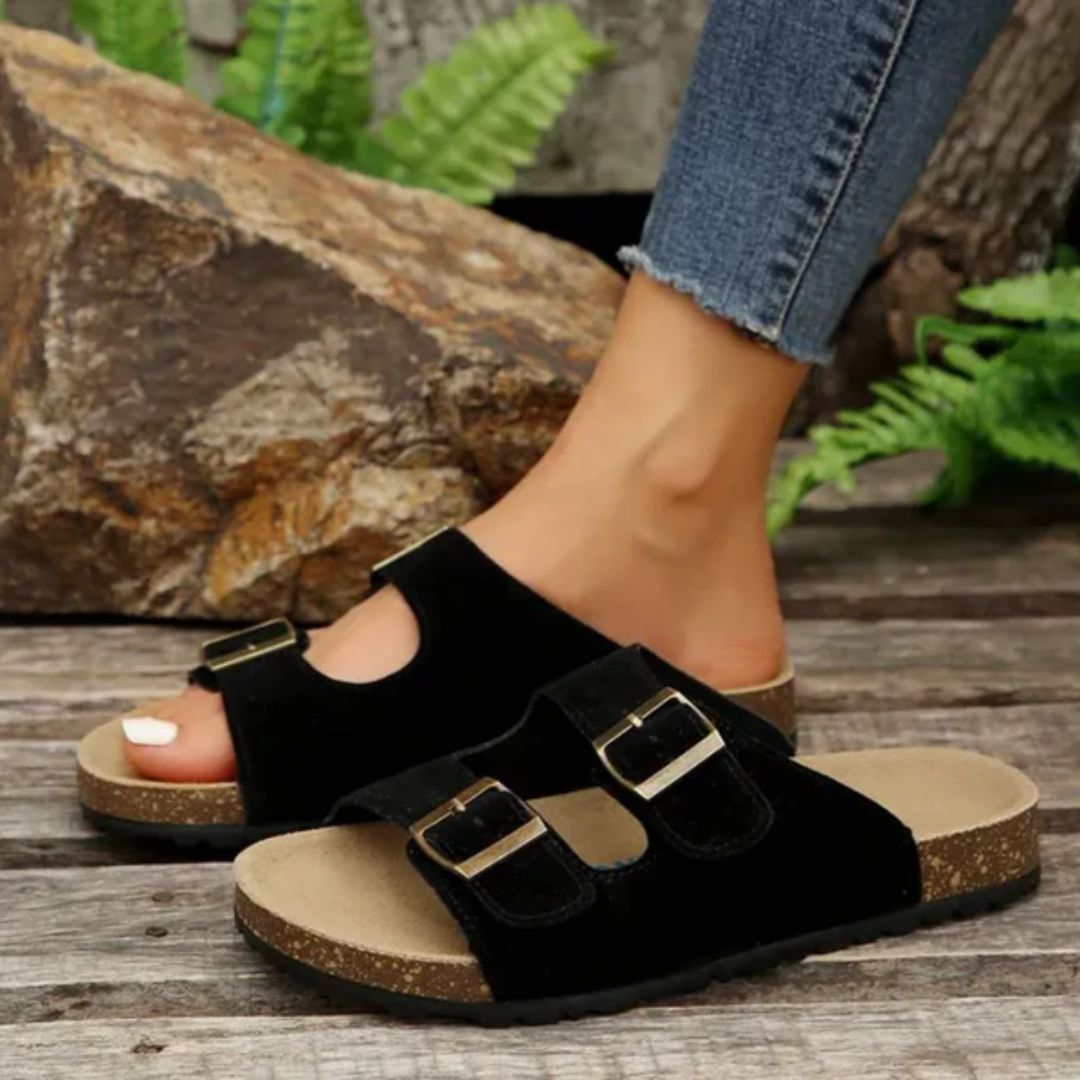 Queniva - Timeless Lightweight Style Woman's Sandals