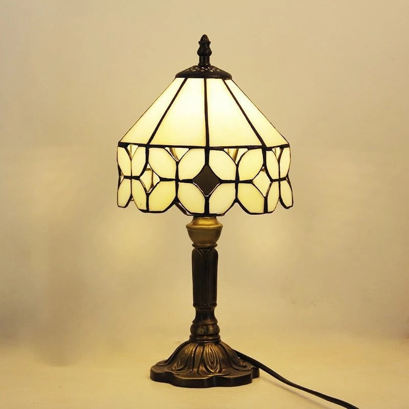 GlowArt - Vintage Retro LED Baroque Table Lamp