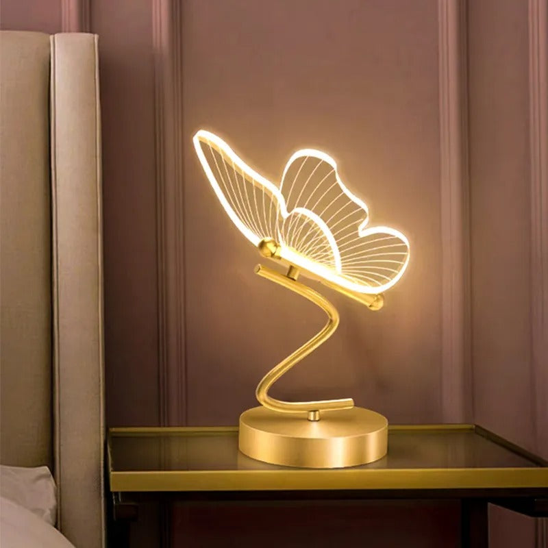 FlyLux - Elegant Butterfly Motif Table Lamp