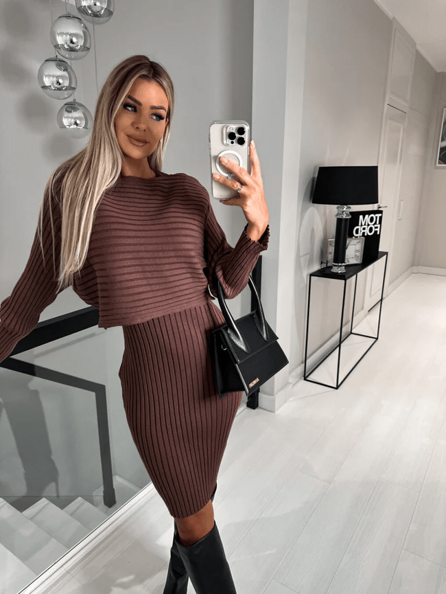 Fanny - Ärmelloses Kleid - Gratis Pullover Dreamardi