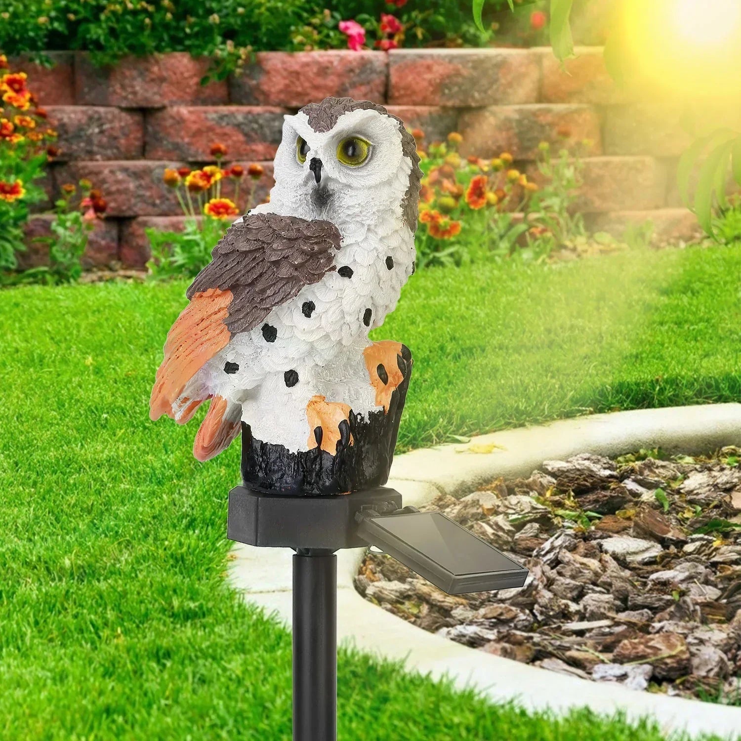 OwlGlow - Solar-Powered Brilliance Outdoor Garden Lamp