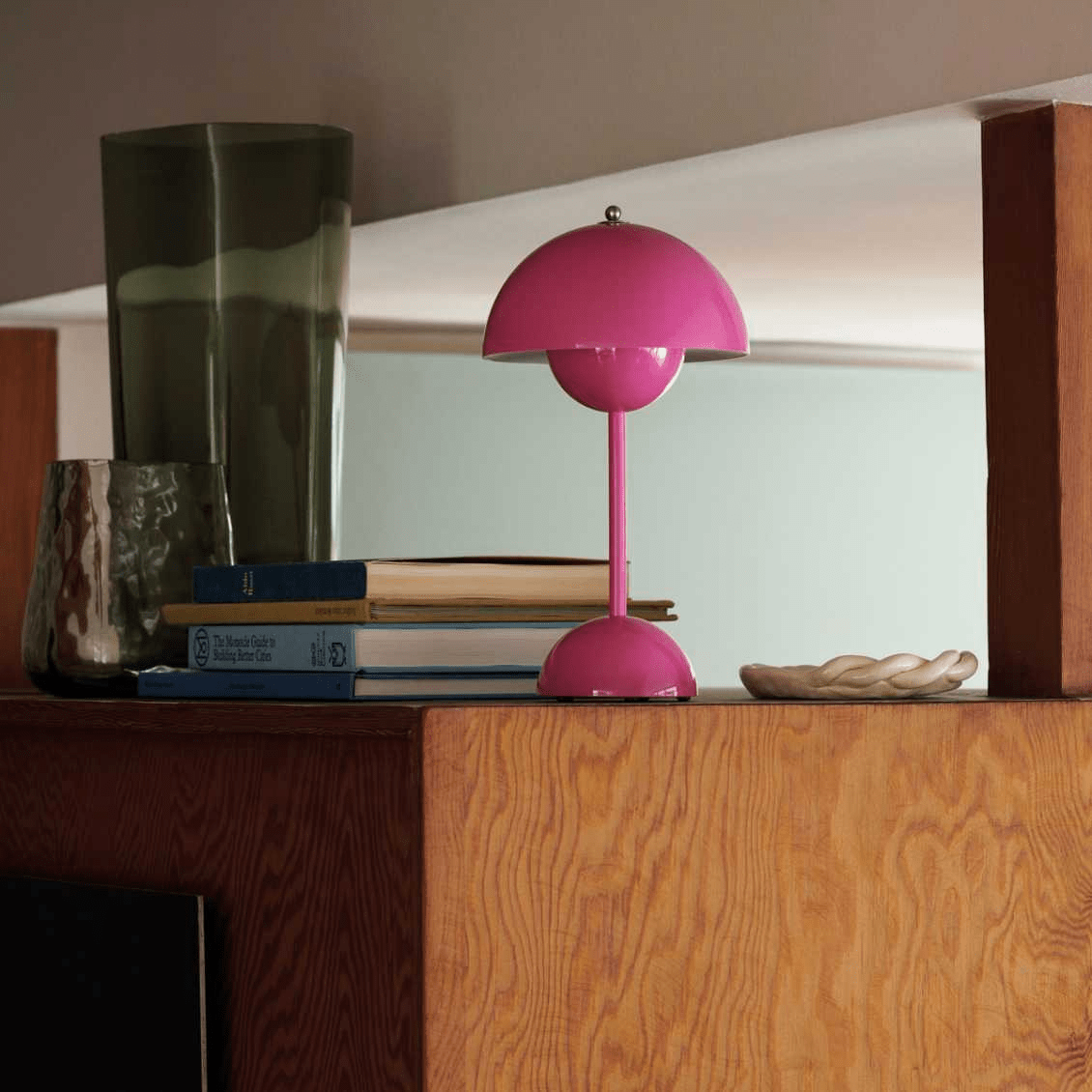 LumePod - Elegant LED Glow Table Lamp