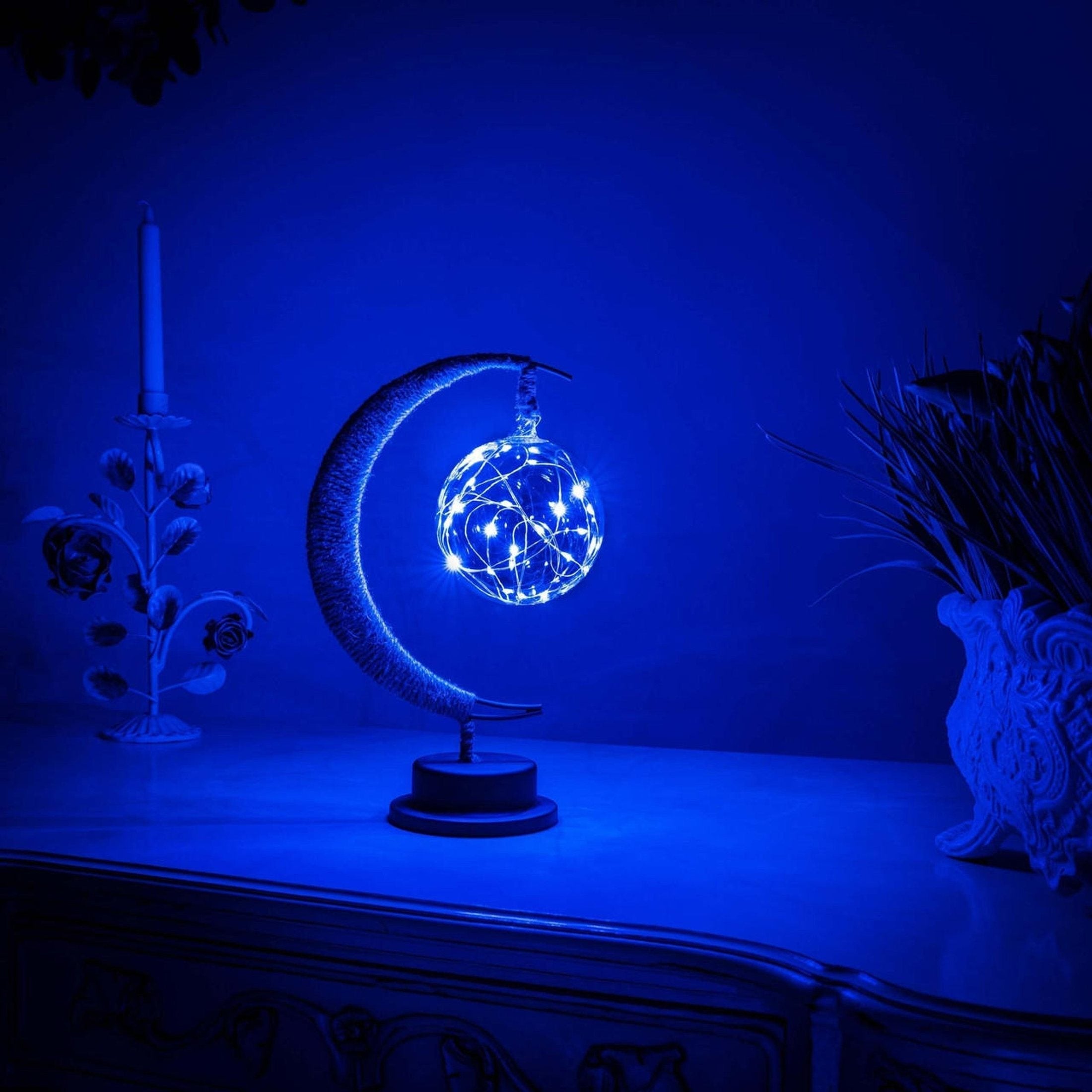 StarLux - Dreamy Lunar Glow Moon Lamp