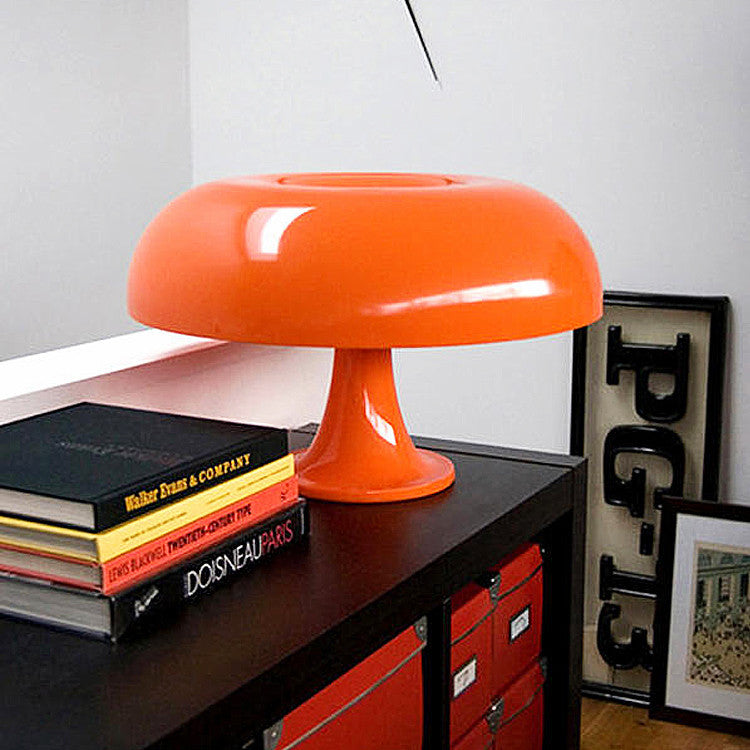 GlowCap – Modern Scandinavian Table Lamp