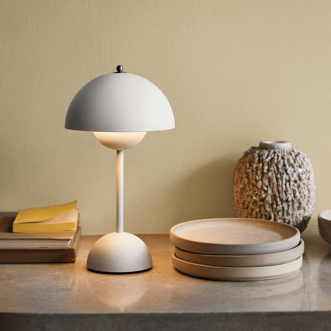 LumePod - Elegant LED Glow Table Lamp